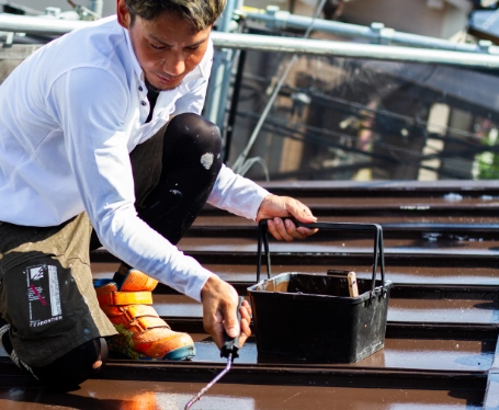 面倒な火災保険の申請手続きを神戸市屋根・雨漏り修理屋さんがサポート！